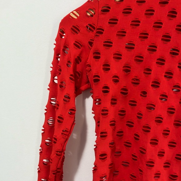 Red Textured Two-Piece Set - Picture 9 of 12